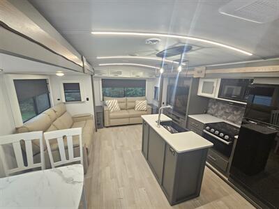 2025 KEYSTONE BULLET PREMIUM  310RES - Photo 13 - Lake Ariel, PA 18436