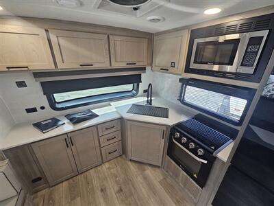 2026 FOREST RIVER ROCKWOOD 2608BS ULTRA LITE   - Photo 11 - Lake Ariel, PA 18436