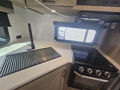 2026 FOREST RIVER ROCKWOOD 2608BS ULTRA LITE   - Photo 12 - Lake Ariel, PA 18436