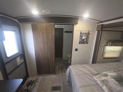 2019 KEYSTONE COUGAR 29RLD - Photo 18 - Lake Ariel, PA 18436