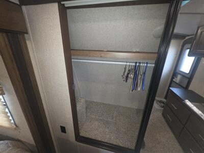 2019 KEYSTONE COUGAR 29RLD - Photo 17 - Lake Ariel, PA 18436