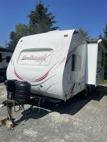 2010 CRUISER RV FUNFINDER  