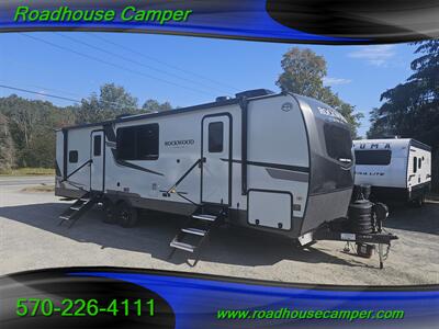 2026 Forest River ROCKWOOD ULTRA LITE 2918BH   - Photo 1 - Lake Ariel, PA 18436