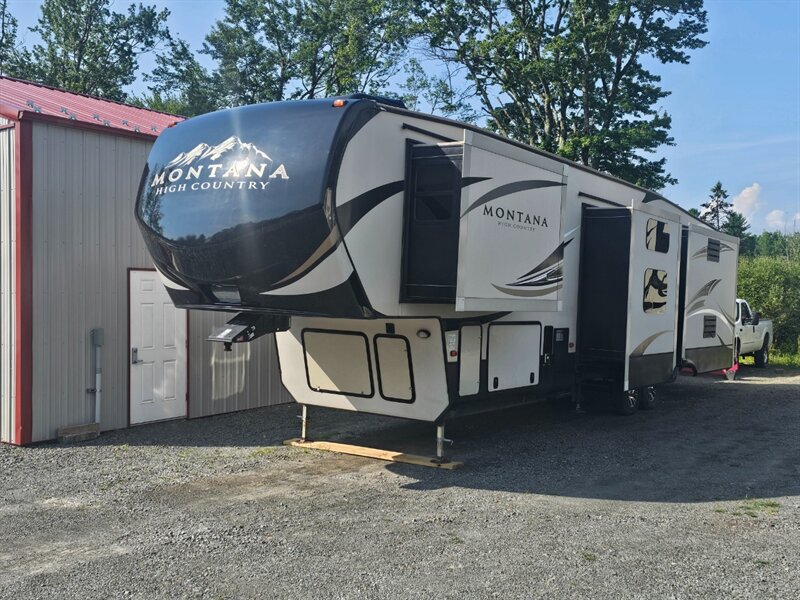 2017 Keystone MONTANA HIGH COUNTRY 370BR  