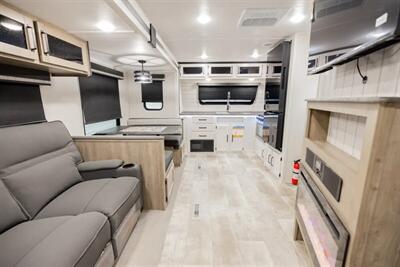 2024 Palomino PUMA  26FKDS - Photo 4 - Lake Ariel, PA 18436
