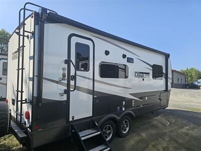 2025 FOREST RIVER ROCKWOOD MINI LITE 2205S   - Photo 6 - Lake Ariel, PA 18436