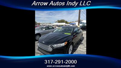 2016 Ford Fusion SE   - Photo 2 - Indianapolis, IN 46268