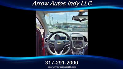 2016 Chevrolet Sonic LT Auto - Photo 4 - Indianapolis, IN 46268