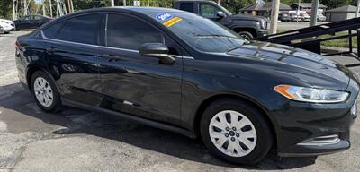 2014 Ford Fusion S   - Photo 2 - Indianapolis, IN 46268
