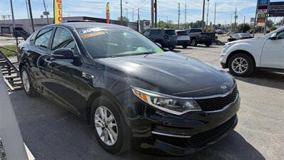 2016 Kia Optima LX   - Photo 3 - Indianapolis, IN 46268