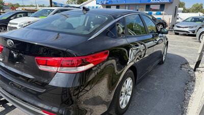 2016 Kia Optima LX   - Photo 5 - Indianapolis, IN 46268
