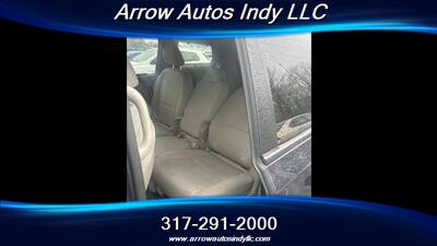 2015 Kia Sedona LX   - Photo 7 - Indianapolis, IN 46268