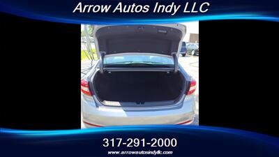 2015 Hyundai SONATA Sport - Photo 12 - Indianapolis, IN 46268