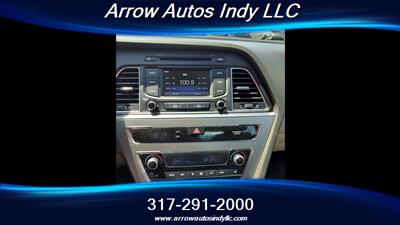 2015 Hyundai SONATA Sport - Photo 9 - Indianapolis, IN 46268
