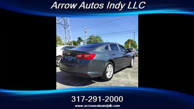 2017 Chevrolet Malibu LT - Photo 8 - Indianapolis, IN 46268