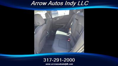 2017 Chevrolet Malibu LT - Photo 6 - Indianapolis, IN 46268