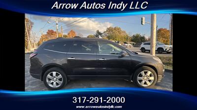 2017 Chevrolet Traverse LT - Photo 2 - Indianapolis, IN 46268