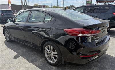 2017 Hyundai ELANTRA SE   - Photo 6 - Indianapolis, IN 46268
