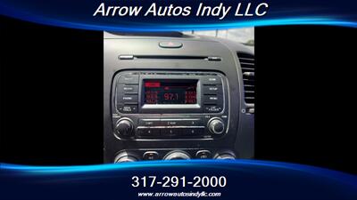 2015 Kia Forte LX - Photo 6 - Indianapolis, IN 46268