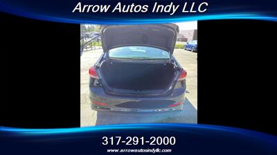 2017 Hyundai ELANTRA SE   - Photo 13 - Indianapolis, IN 46268