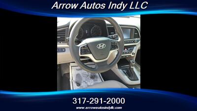 2017 Hyundai ELANTRA SE   - Photo 5 - Indianapolis, IN 46268