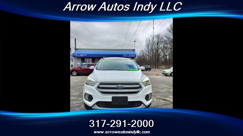 2017 Ford Escape SE   - Photo 1 - Indianapolis, IN 46268
