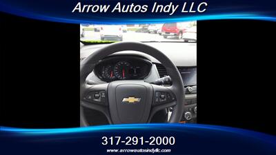 2020 Chevrolet Trax LS - Photo 4 - Indianapolis, IN 46268