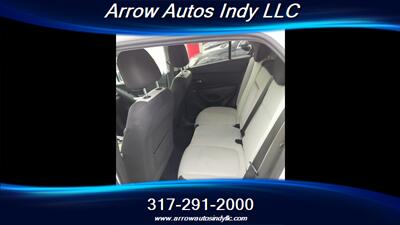 2020 Chevrolet Trax LS - Photo 6 - Indianapolis, IN 46268