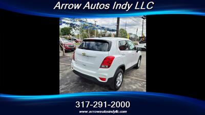 2020 Chevrolet Trax LS - Photo 7 - Indianapolis, IN 46268