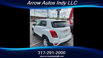 2020 Chevrolet Trax LS - Photo 8 - Indianapolis, IN 46268