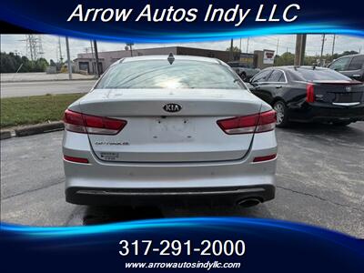 2019 Kia Optima LX   - Photo 6 - Indianapolis, IN 46268
