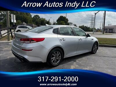 2019 Kia Optima LX   - Photo 4 - Indianapolis, IN 46268