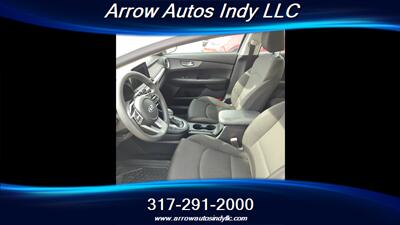 2019 Kia Forte LXS   - Photo 5 - Indianapolis, IN 46268