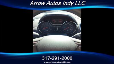 2017 Chevrolet Cruze LT Auto - Photo 4 - Indianapolis, IN 46268