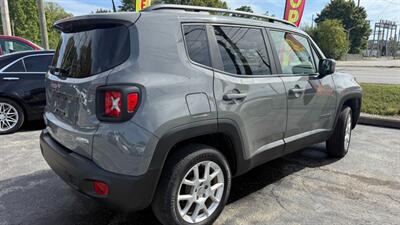2019 Jeep Renegade Latitude   - Photo 4 - Indianapolis, IN 46268
