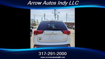 2018 Mitsubishi Outlander LE   - Photo 10 - Indianapolis, IN 46268