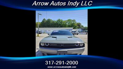 2018 Dodge Challenger SXT - Photo 2 - Indianapolis, IN 46268