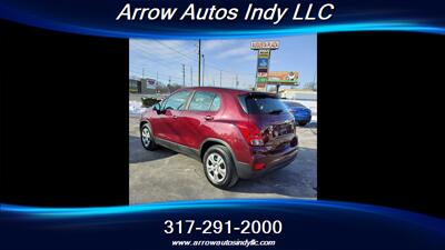 2017 Chevrolet Trax LS - Photo 7 - Indianapolis, IN 46268