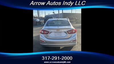 2017 Chevrolet Cruze LT Auto - Photo 3 - Indianapolis, IN 46268