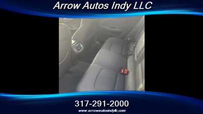 2017 Chevrolet Malibu LT - Photo 8 - Indianapolis, IN 46268