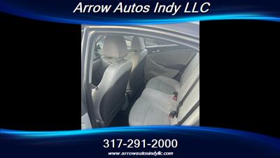2016 Hyundai ACCENT SE   - Photo 8 - Indianapolis, IN 46268