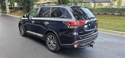 2017 Mitsubishi Outlander SE   - Photo 5 - Apopka, FL 32703