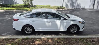2019 Hyundai SONATA SE - Photo 4 - Apopka, FL 32703