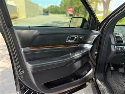 2019 Ford Explorer Limited - Photo 13 - Apopka, FL 32703