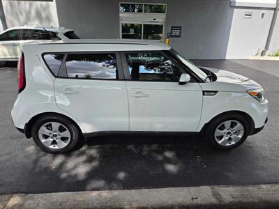 2018 Kia Soul   - Photo 3 - Apopka, FL 32703