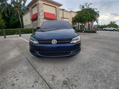 2013 Volkswagen Jetta SE   - Photo 2 - Apopka, FL 32703
