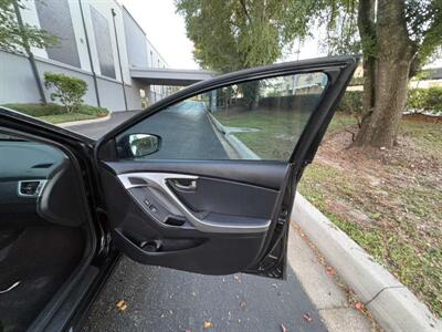 2013 Hyundai ELANTRA GLS   - Photo 12 - Apopka, FL 32703