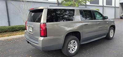 2019 Chevrolet Suburban LT - Photo 6 - Apopka, FL 32703