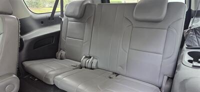 2019 Chevrolet Suburban LT - Photo 13 - Apopka, FL 32703