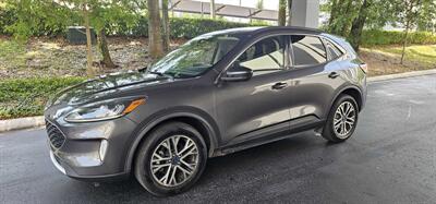 2020 Ford Escape SEL   - Photo 1 - Apopka, FL 32703